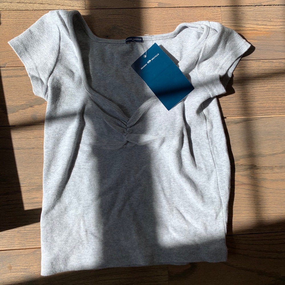 New brandy Melville top